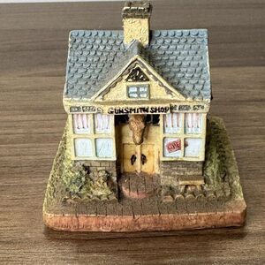 Vintage Gunsmith‎ Shop AH97 Liberty Falls Americana Collection 1994 Xmas Village